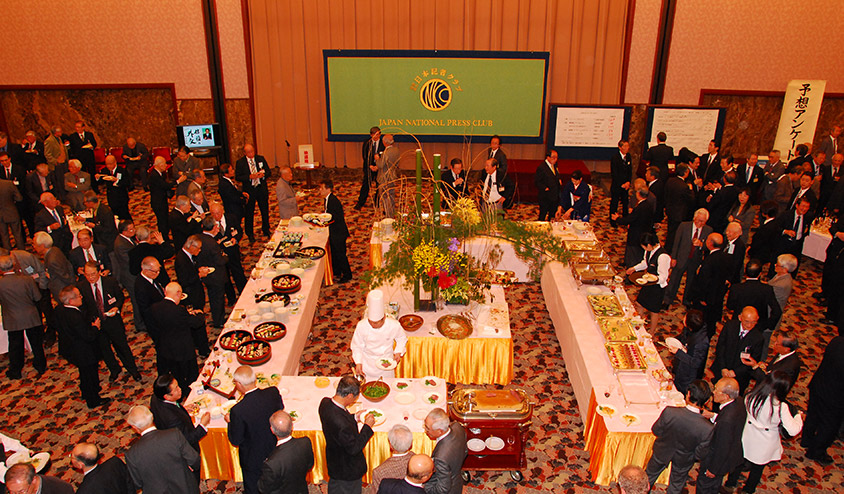 年初行事　毎年華やかに